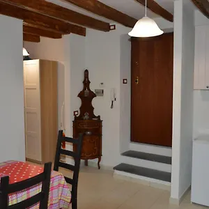 Posizione_strategica_sottosopra_laspezia Appartement